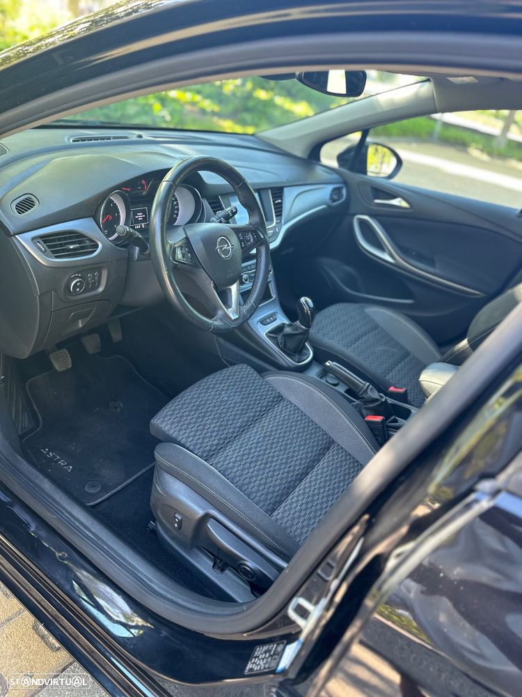 Opel Astra Sports Tourer 1.5 D S&S Business Elegance - 4
