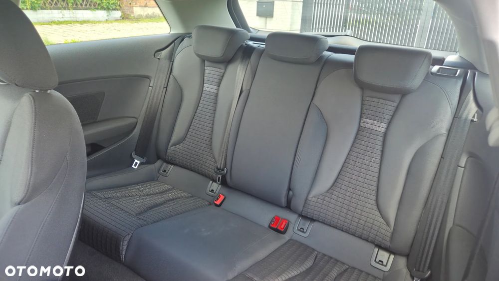 Audi A3 3-drzwiowe 1.4 TFSI S tronic Attraction - 10