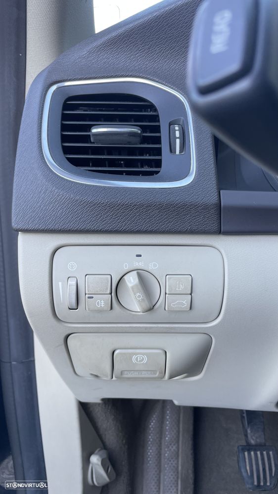 Volvo S60 2.0 D3 Momentum - 21