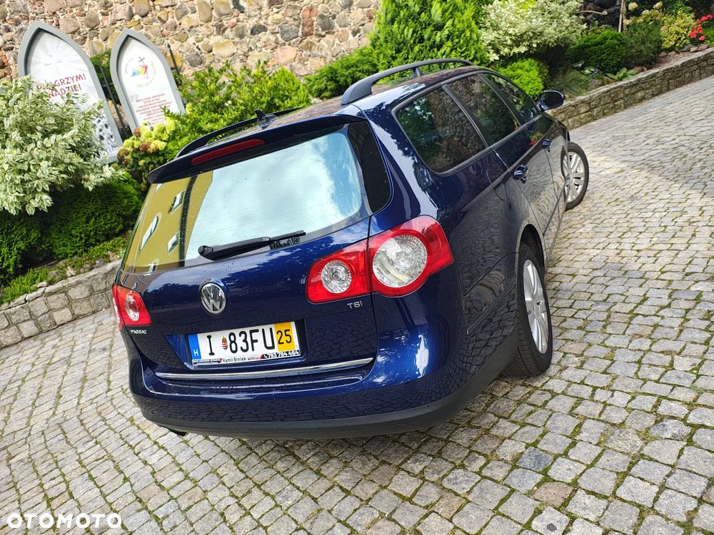 Volkswagen Passat 1.4 TSI BMT Comfortline - 17