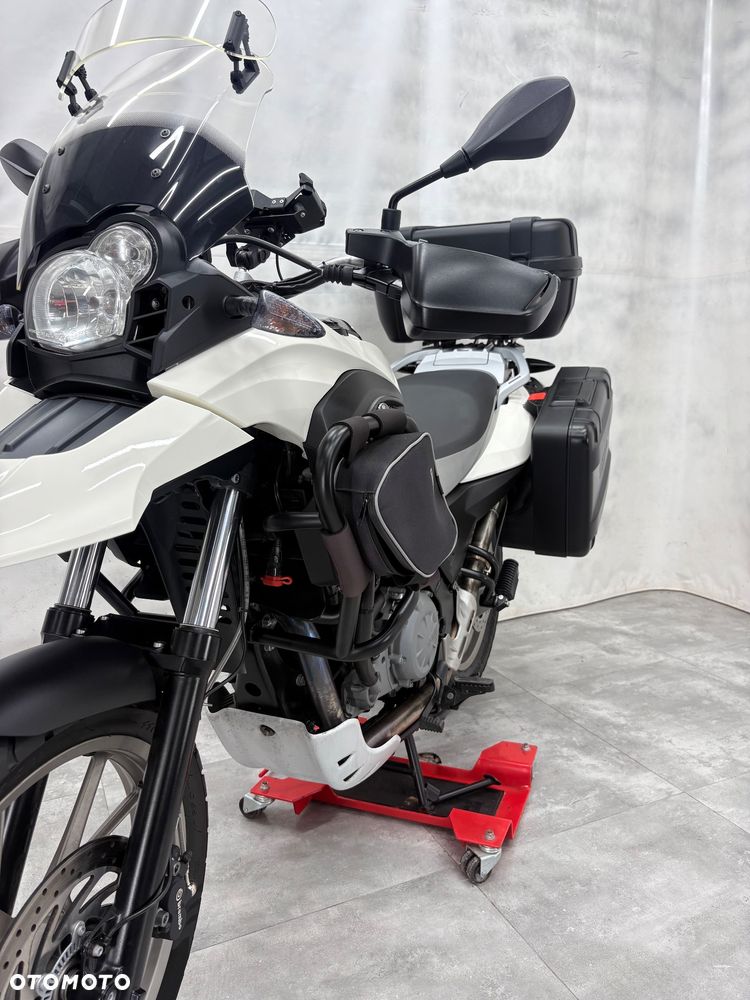 BMW G - 11