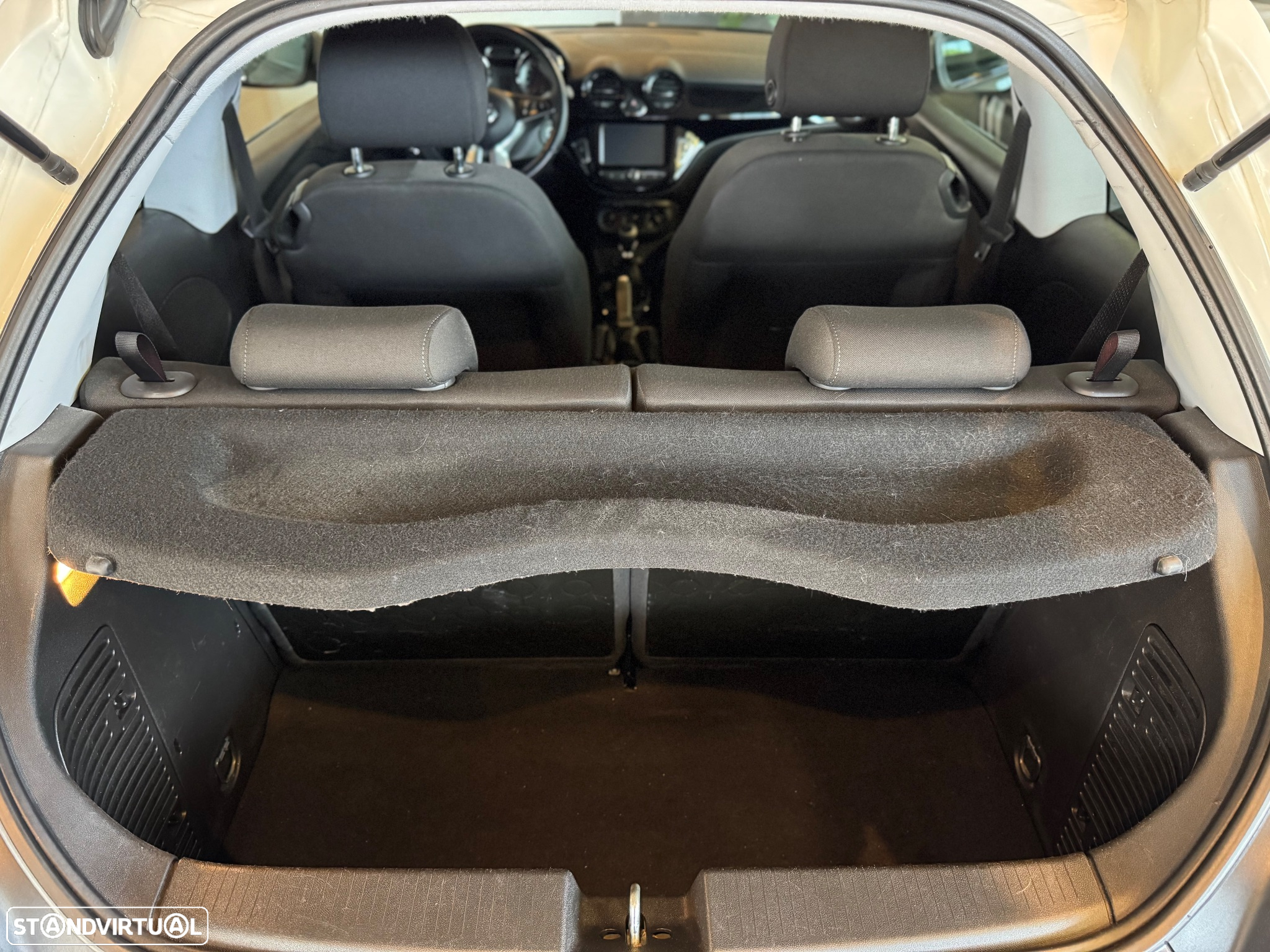 Opel Adam 1.2 - 25