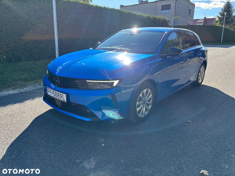 Opel Astra 1.2 Turbo Elegance - 2