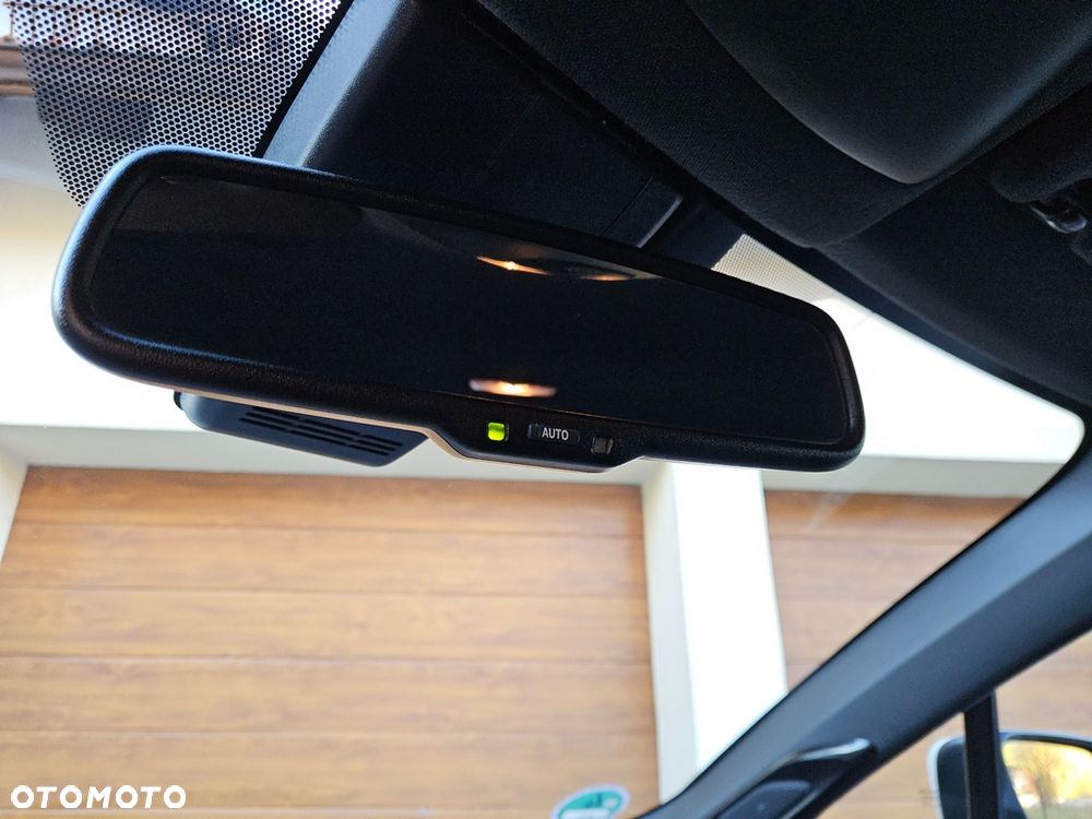 Toyota C-HR 1.8 Hybrid Prestige - 36