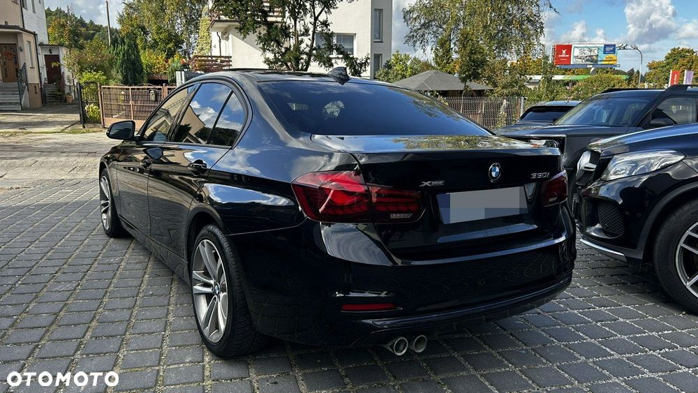 BMW Seria 3 330i xDrive Advantage sport - 6