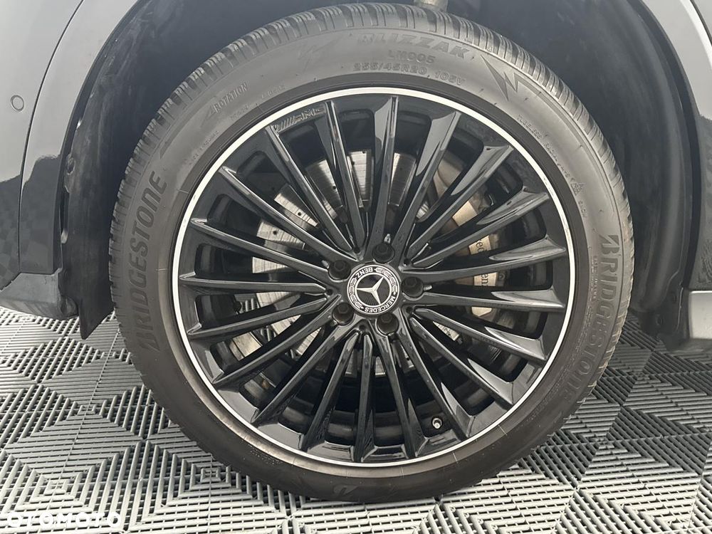 Mercedes-Benz GLC 300 e PHEV 4-Matic AMG Line - 10
