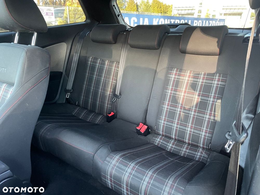 Volkswagen Polo 1.4 TSI GTI DSG - 8