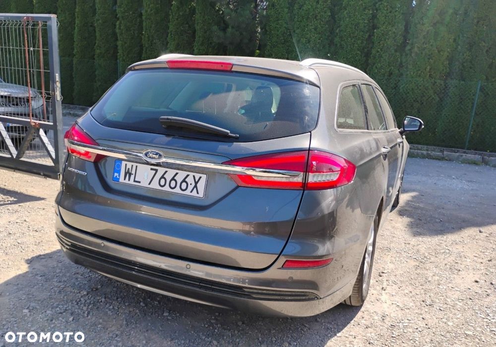 Ford Mondeo - 4