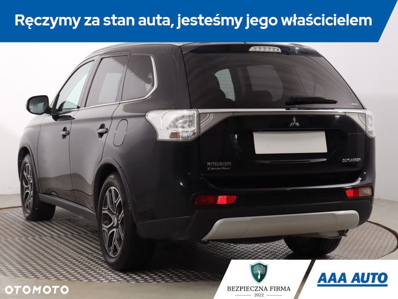 Mitsubishi Outlander - 5