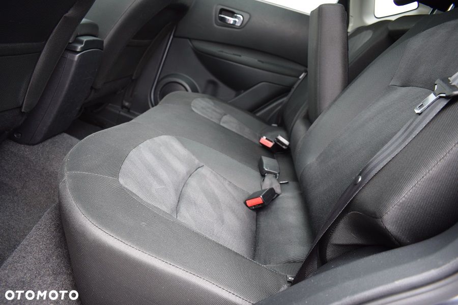 Nissan Qashqai 1.6 dCi 4 x 4 DPF Start/Stop tekna - 9