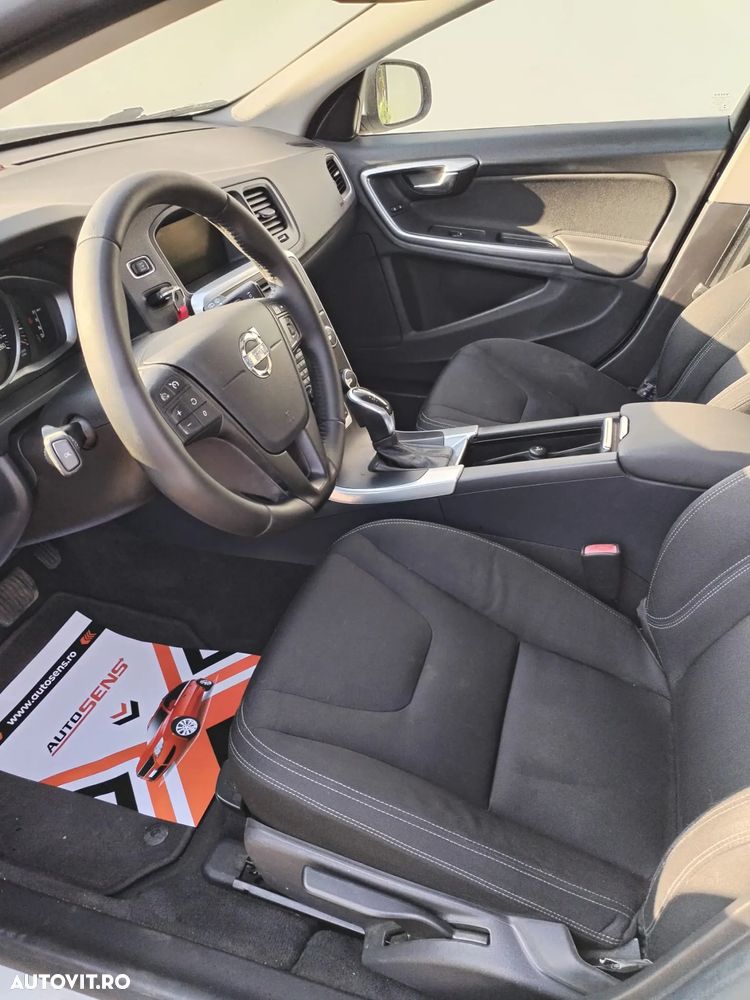 Volvo V60 D2 ECO Start-Stop Kinetic - 13