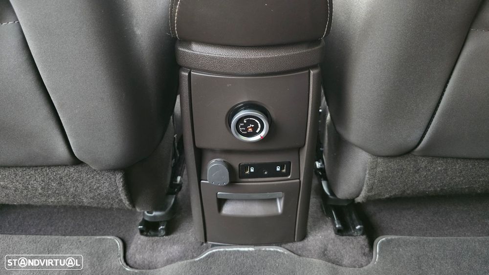 Renault Espace 1.6 dCi Initiale Paris EDC - 53