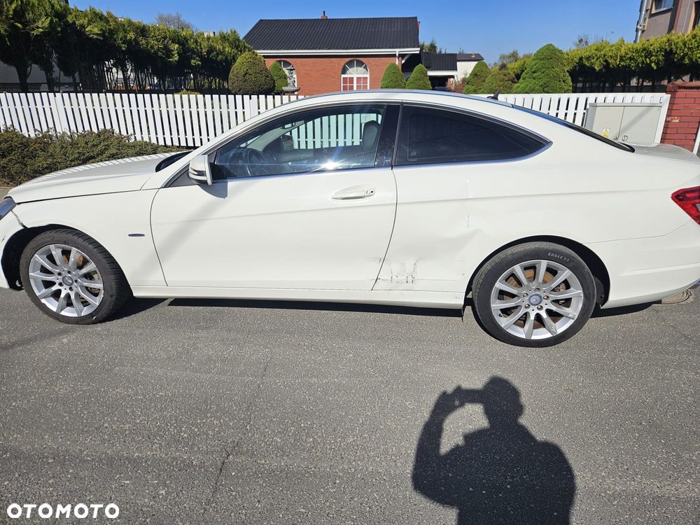 Mercedes-Benz Klasa C 220 CDI Edition - 14