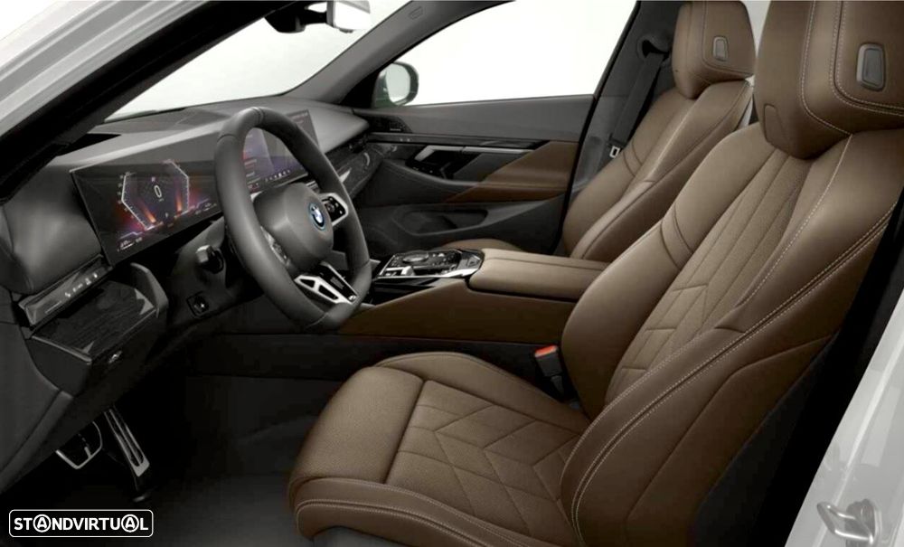 BMW 530 e Pack Desportivo M Pro - 10