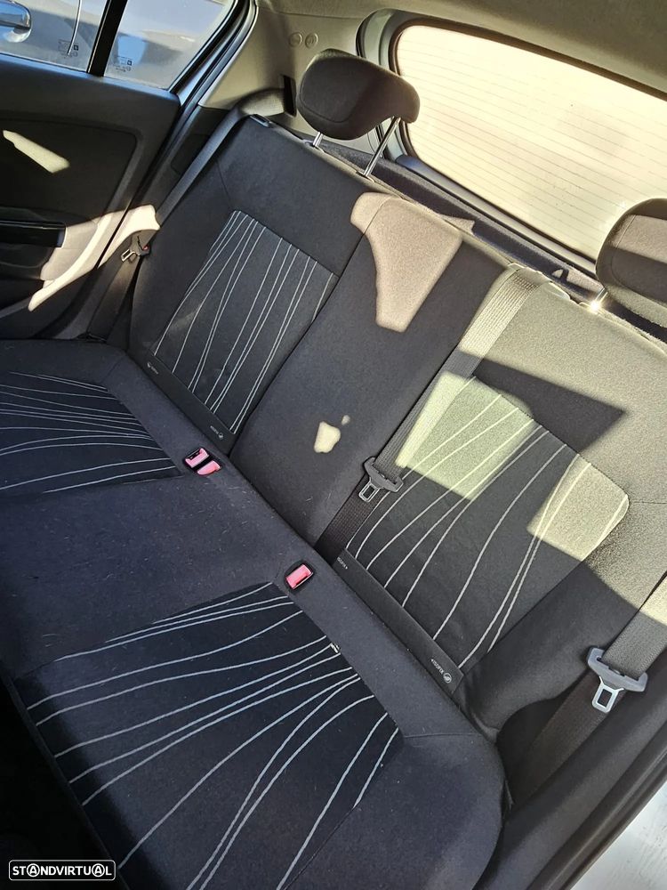 Opel Corsa 1.2 Enjoy - 9