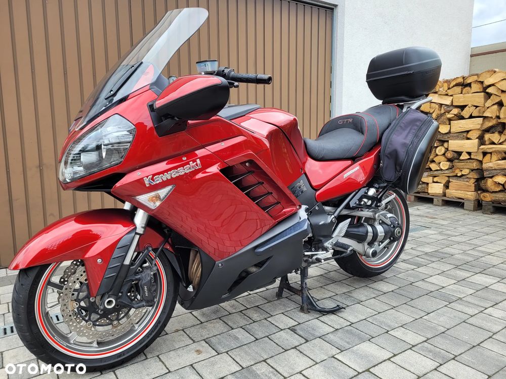 Kawasaki GTR - 2