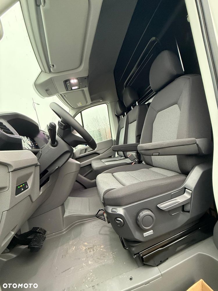 Volkswagen Crafter - 9