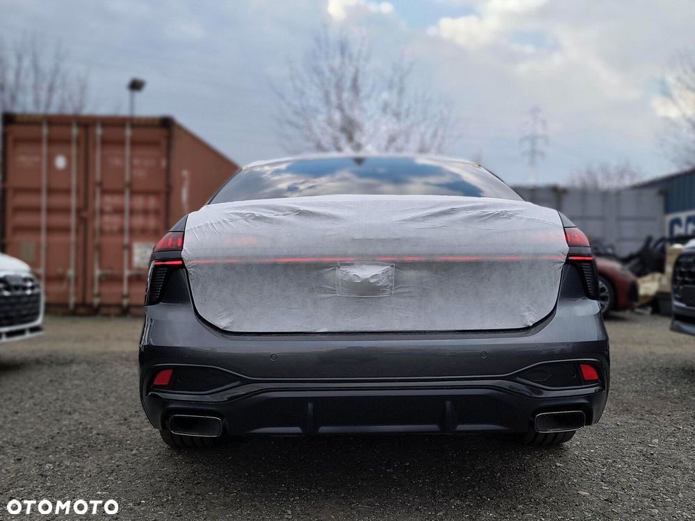 Audi A6 Limousine - 5