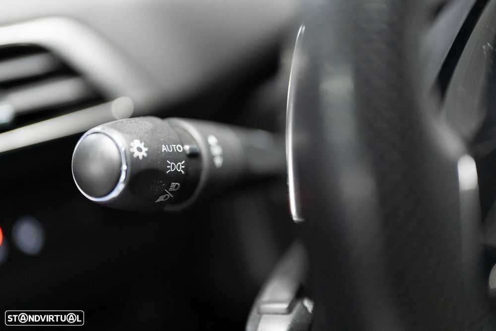 Peugeot 3008 1.5 BlueHDi GT Line EAT8 - 28