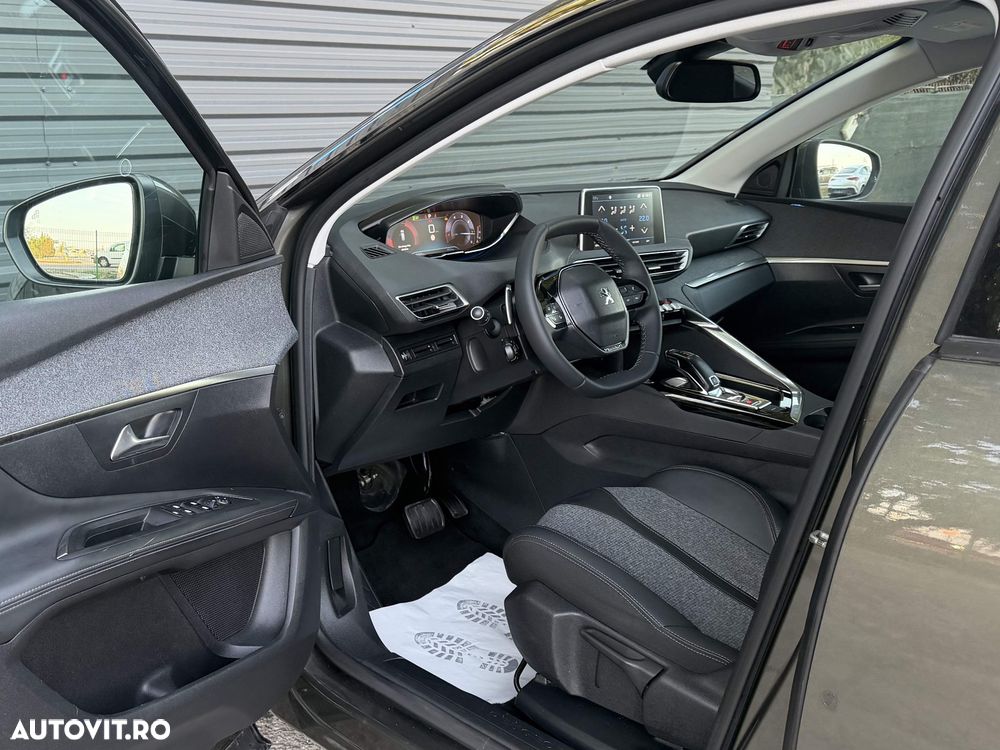Peugeot 3008 BlueHDi 130 Stop & Start EAT8 Allure - 12
