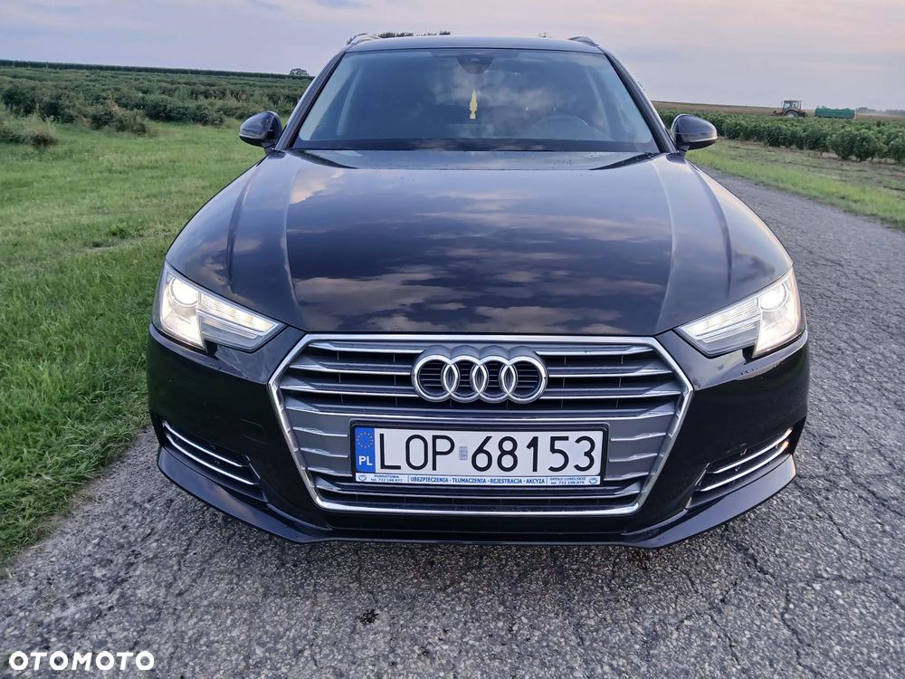 Audi A4 Avant 2.0 TDI design - 15