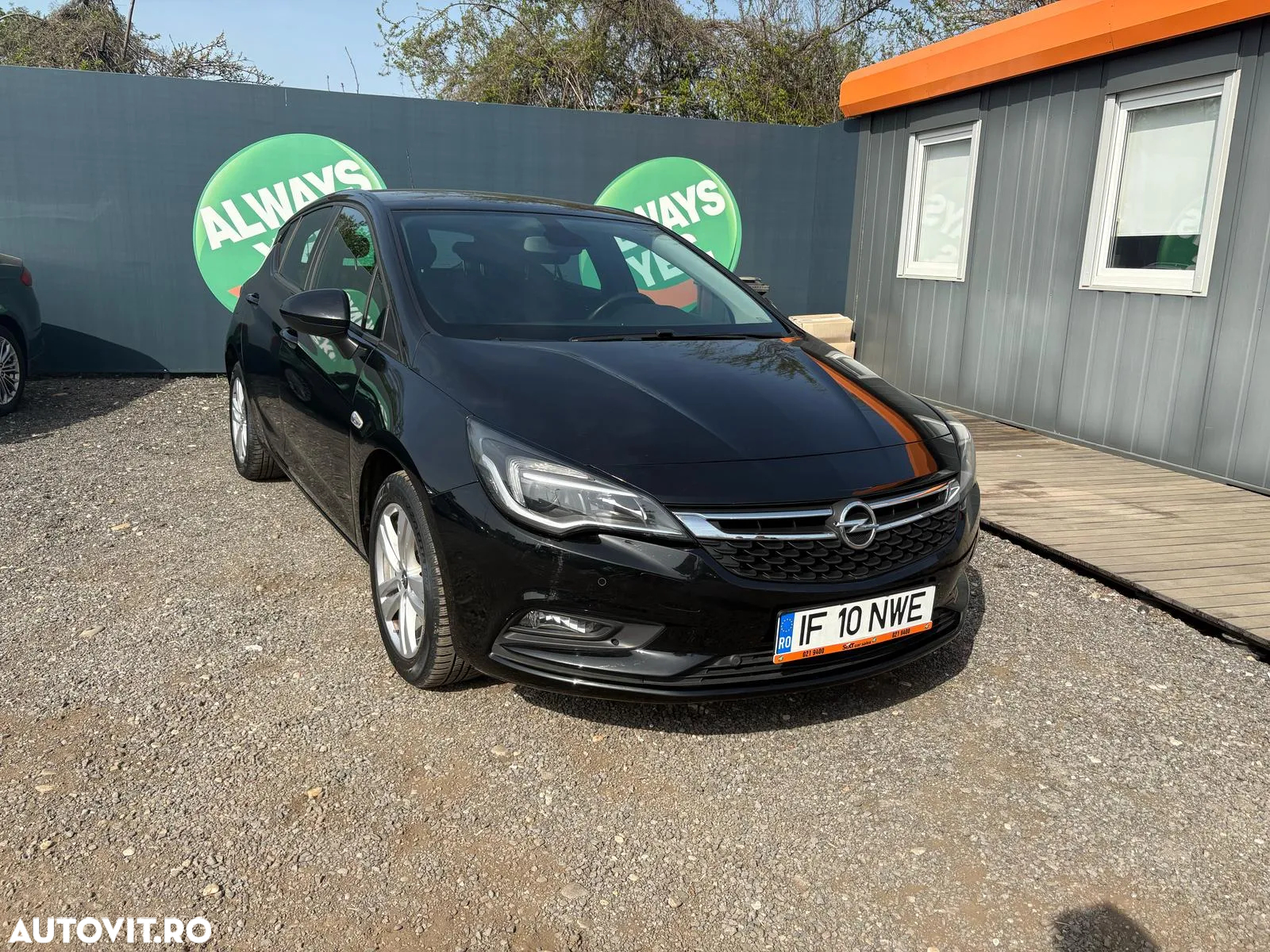 Opel Astra 1.6 CDTI ECOTEC Start/Stop Enjoy - 2
