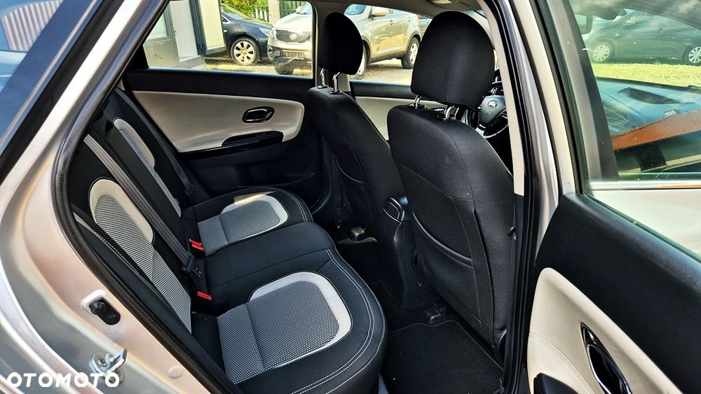Kia Ceed 1.6 GDI XL - 31