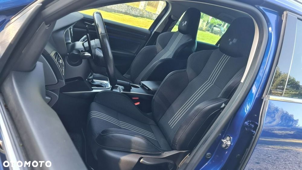 Renault Megane ENERGY dCi 165 EDC GT - 7