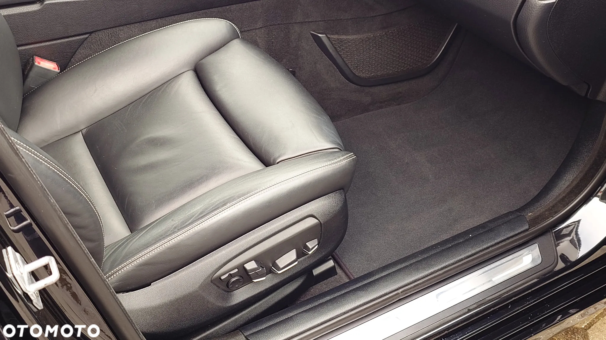 BMW Seria 5 535i xDrive Luxury Line - 35