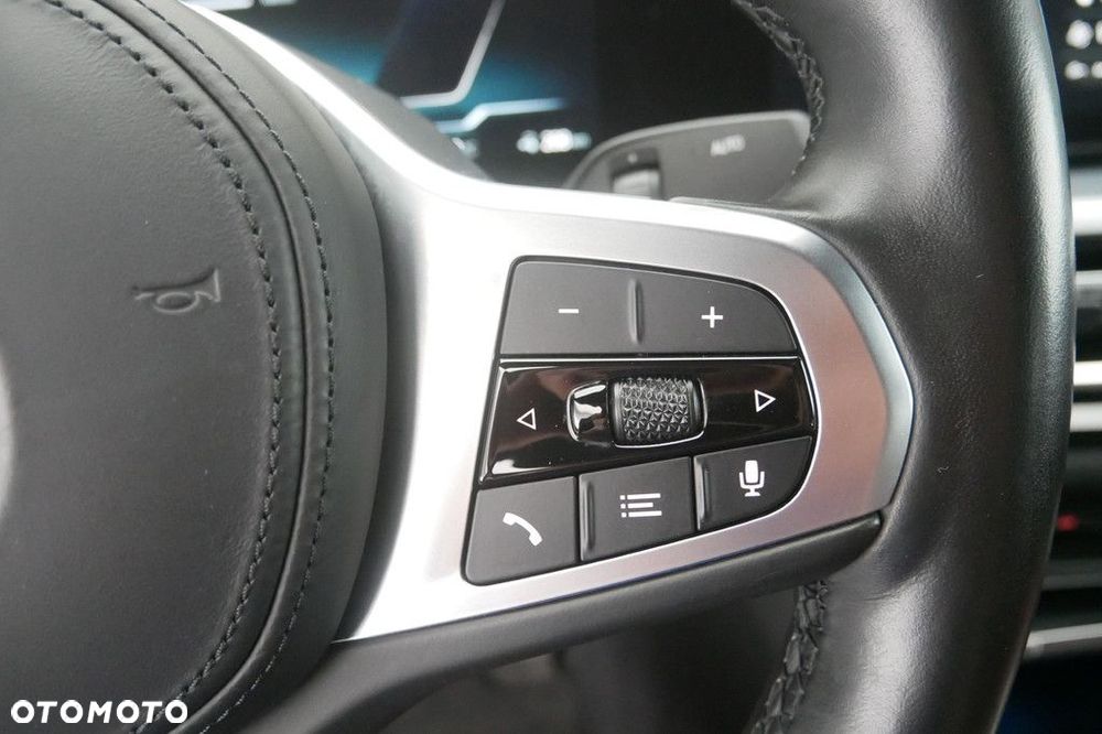 BMW i4 - 30