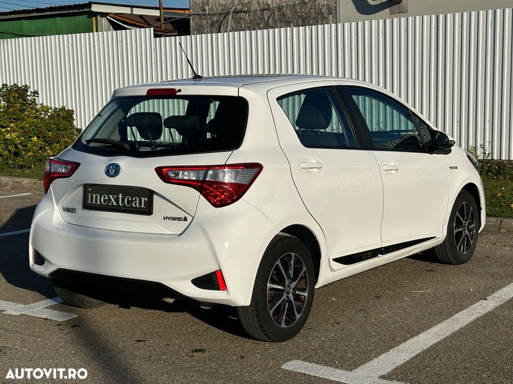 Toyota Yaris 1.5 VVT-i HSD Active - 4