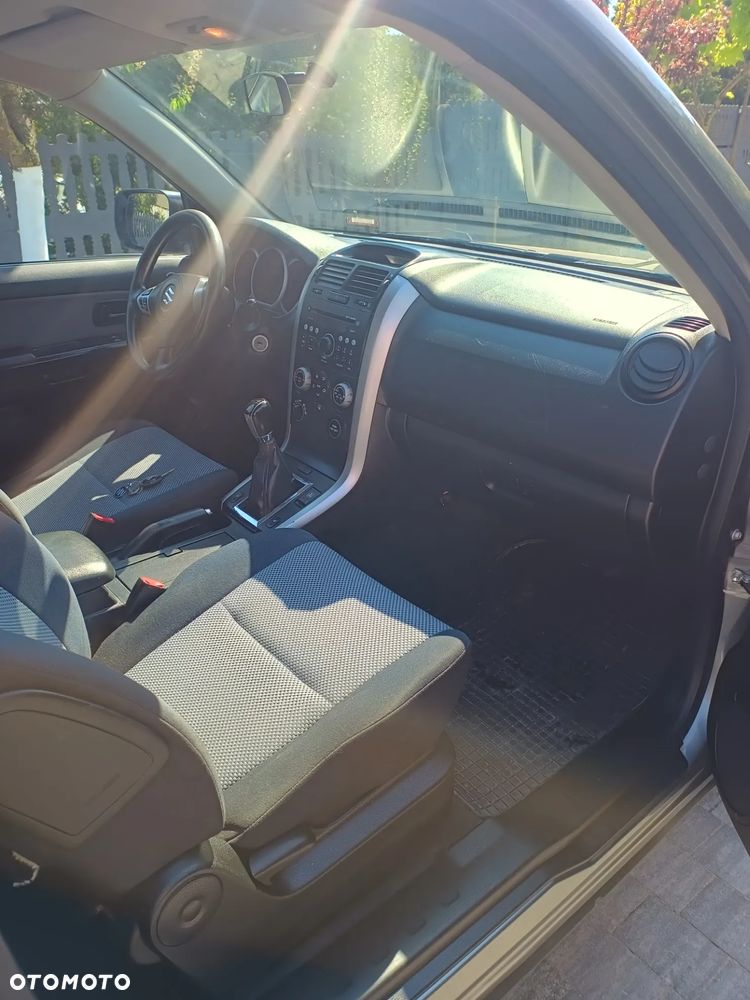 Suzuki Grand Vitara 1.9 DDiS - 5