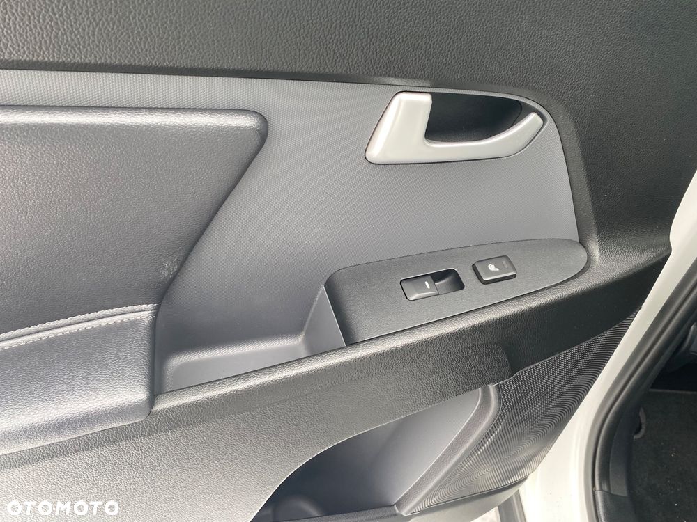 Kia Sportage 1.7 CRDI 2WD ISG Vision - 18