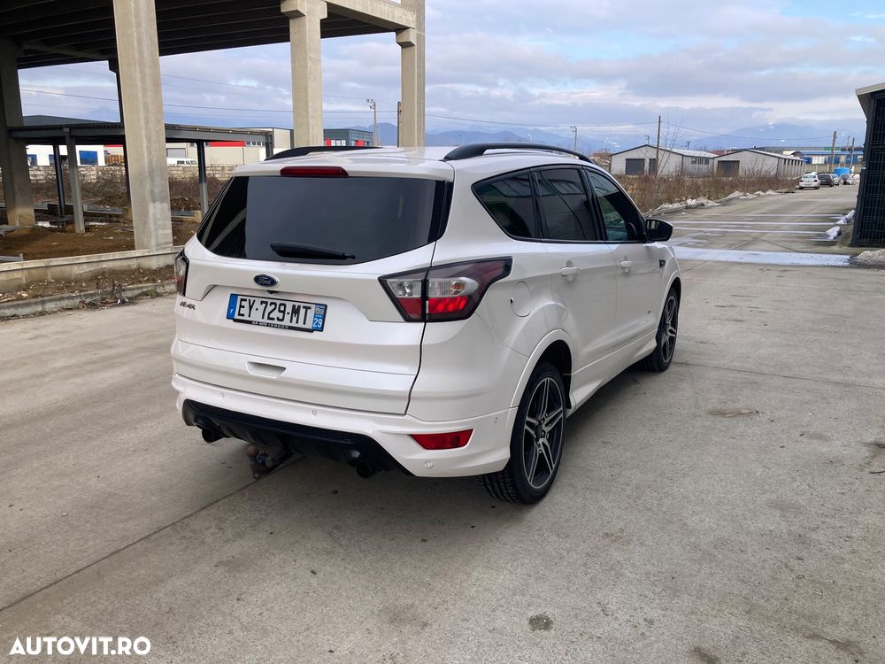 Ford Kuga 2.0 TDCi 4x4 Aut. ST-Line - 9