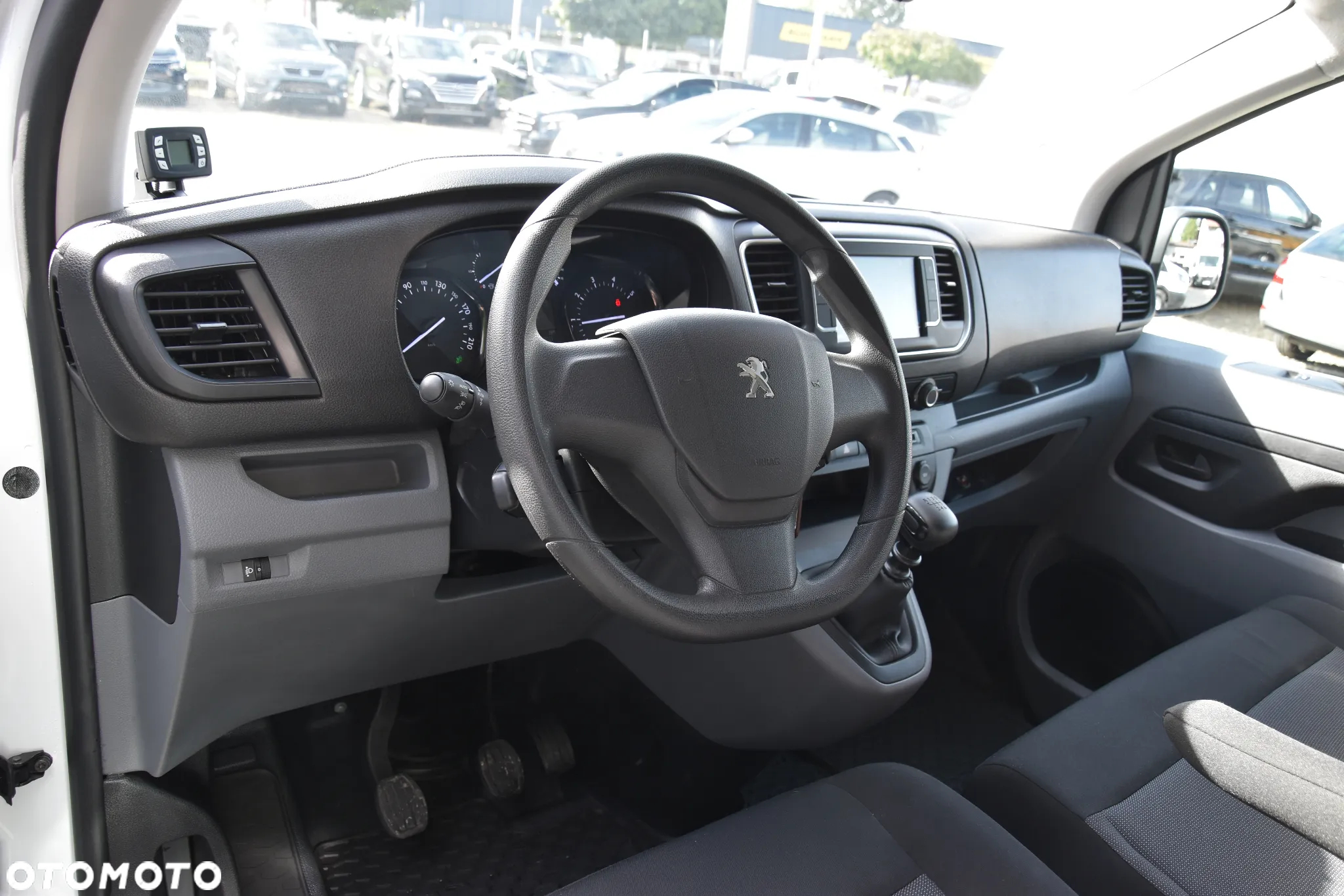 Peugeot Expert - 16