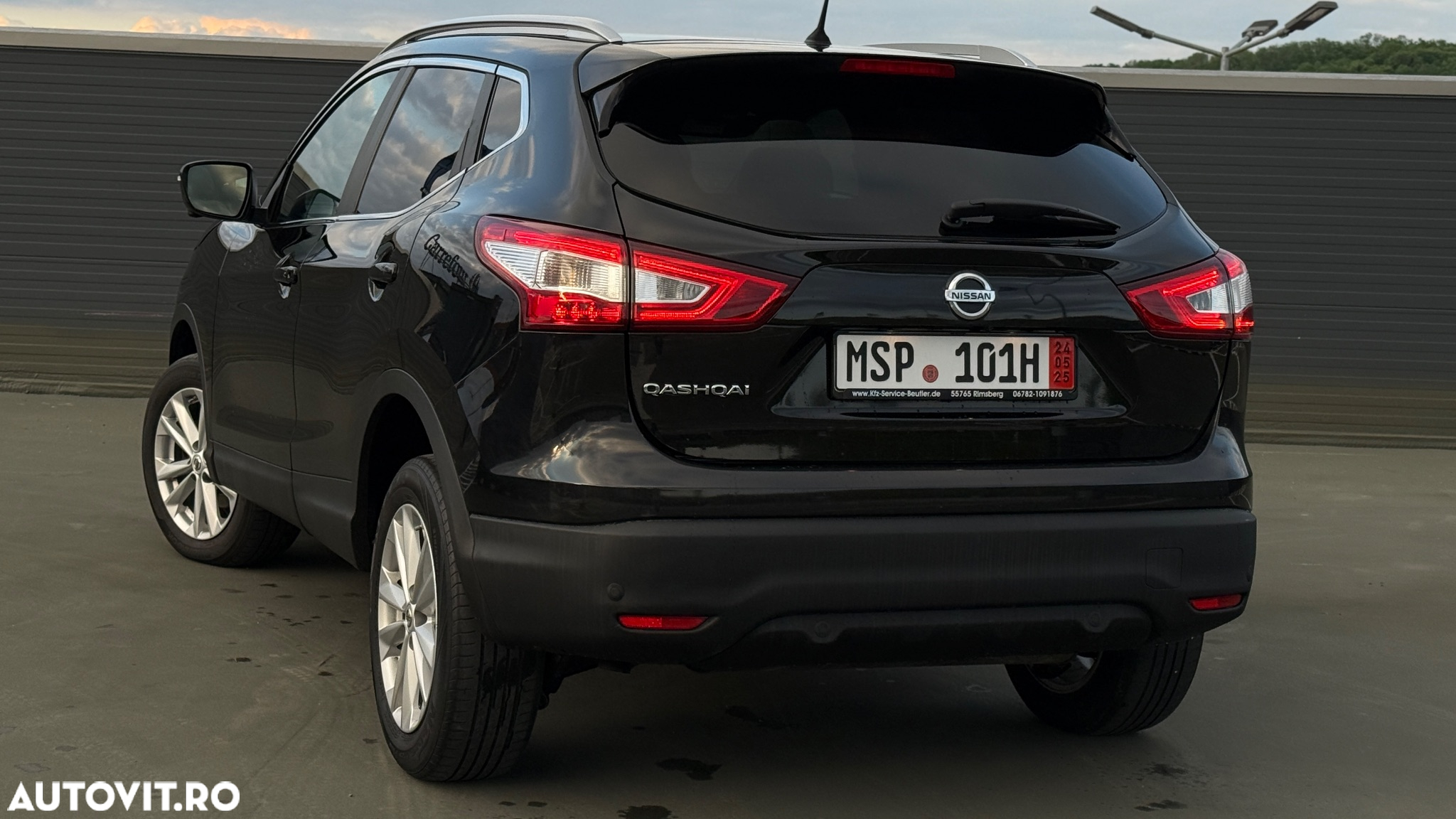 Nissan Qashqai 1.6 DCI Start/Stop 4X4-i Tekna - 9