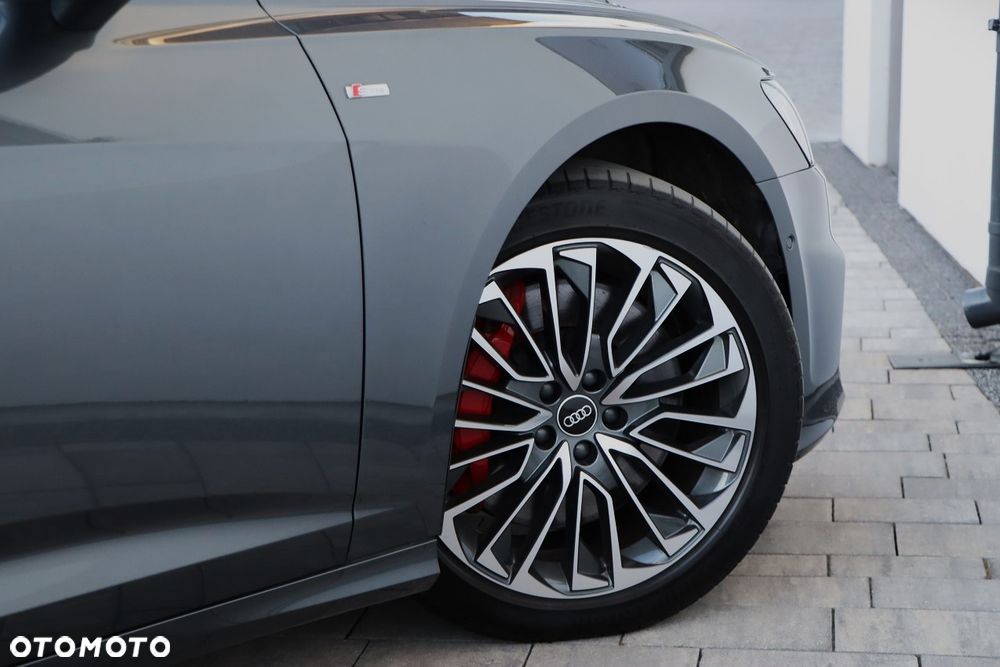 Audi A6 Avant 55 TFSI e quattro S tronic S line - 18