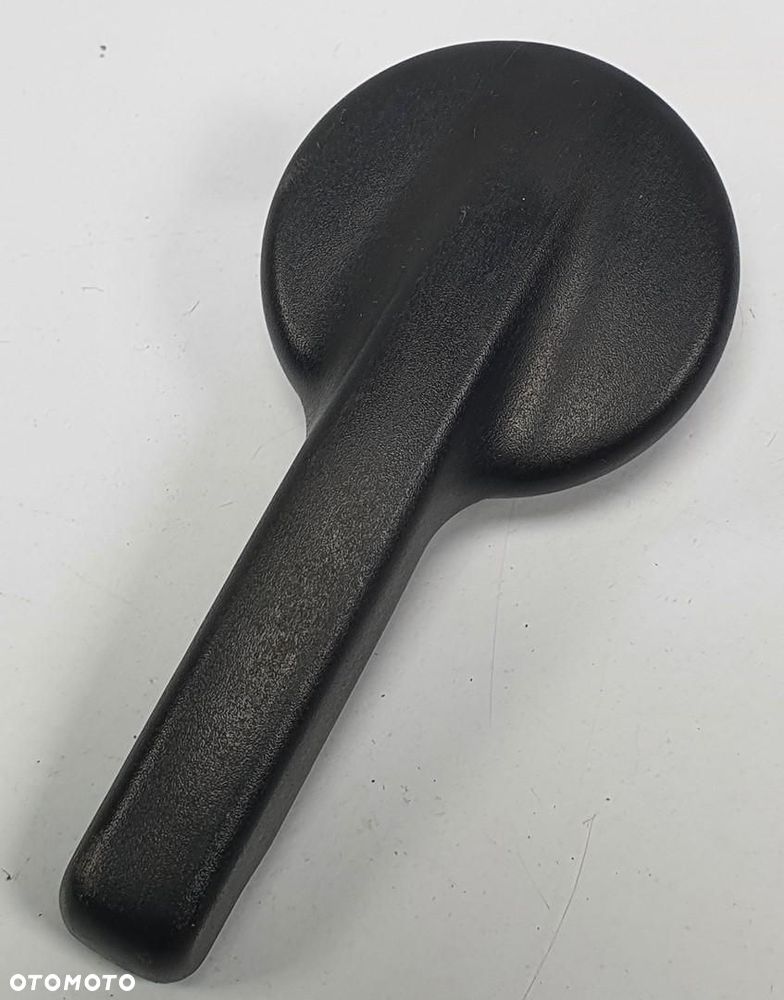 POKRĘTŁO RĄCZKA REGULACJI FOTELA LEWA NISSAN PRIMERA P12 - 1