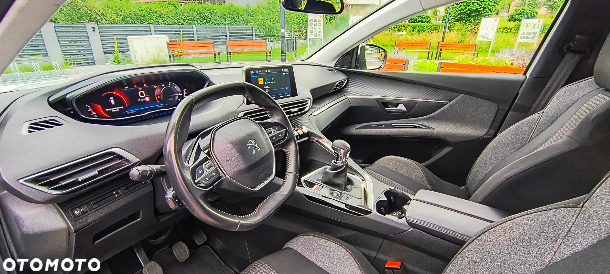 Peugeot 3008 - 28
