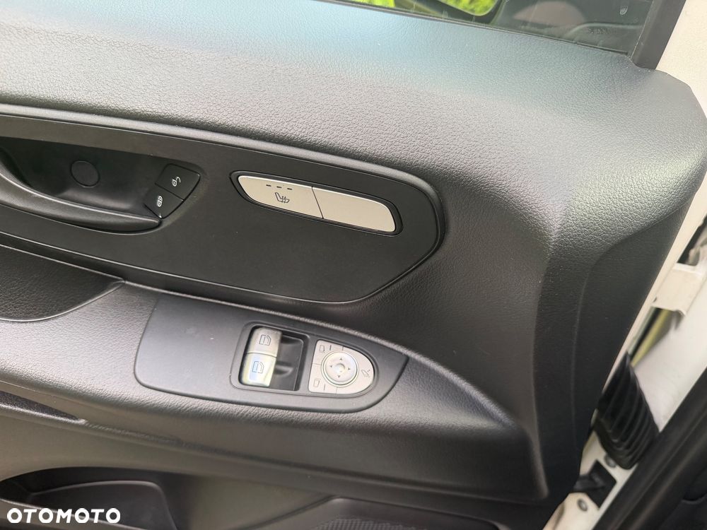 Mercedes-Benz Vito - 12