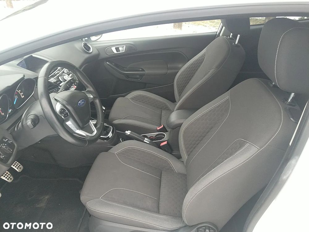 Ford Fiesta 1.0 EcoBoost STart-Stop ST-LINE - 25