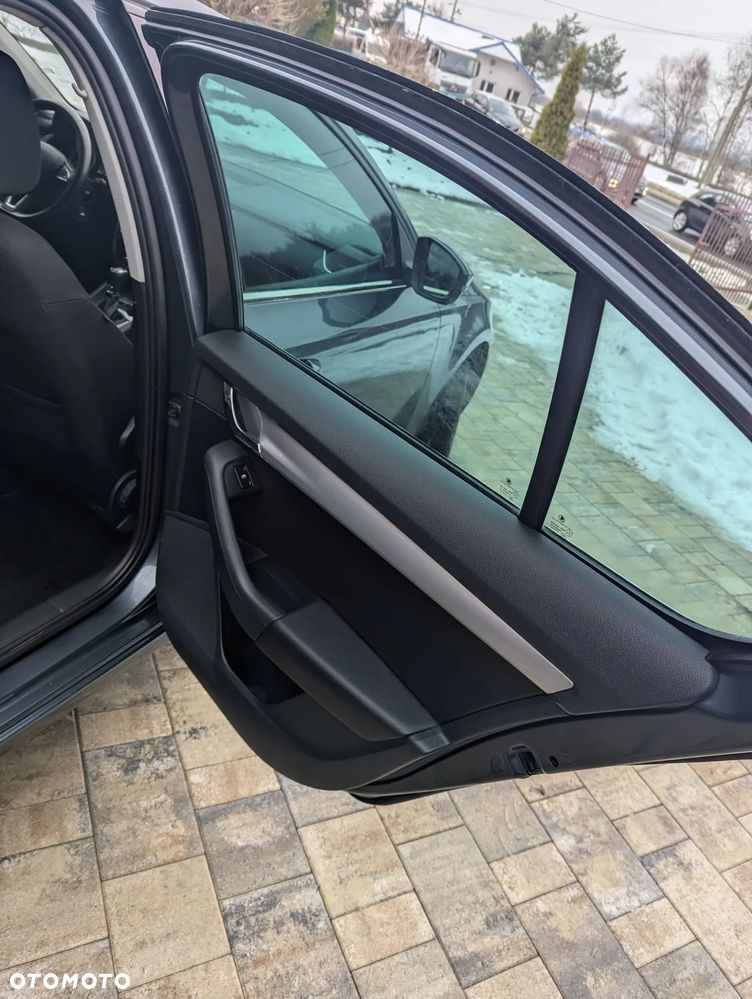 Skoda Octavia 1.8 TSI Drive DSG - 26