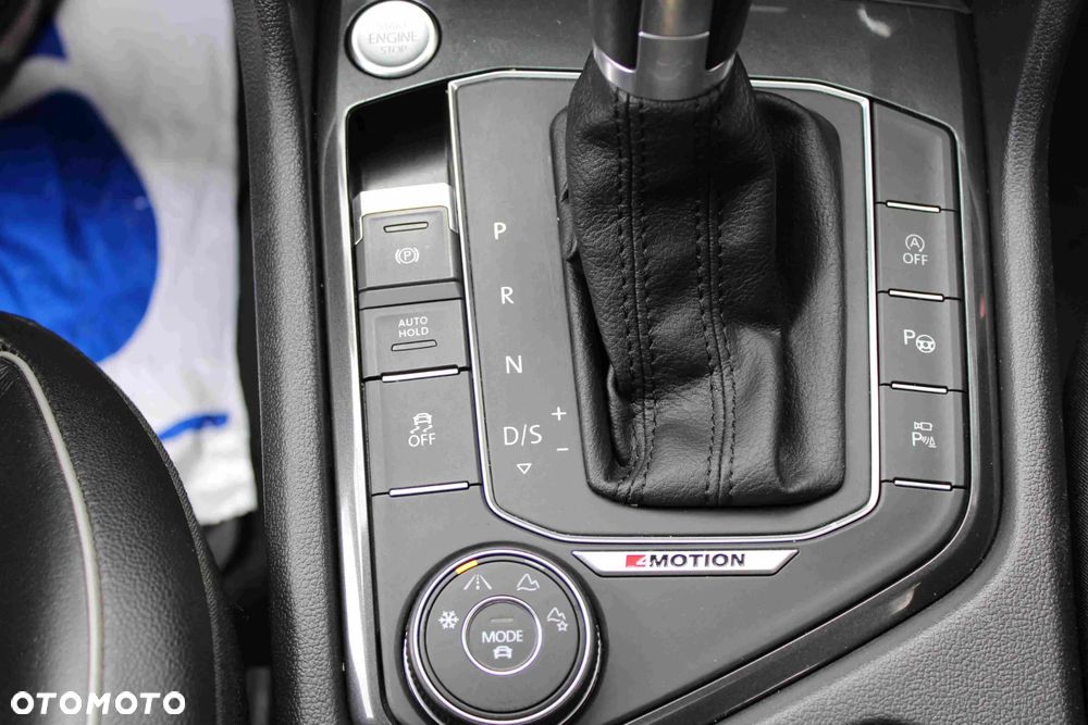 Volkswagen Tiguan 2.0 TSI 4Motion (BlueMotion Technology) DSG Highline - 38