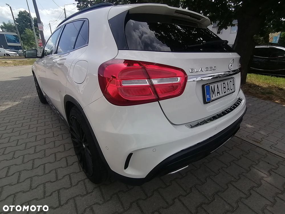 Mercedes-Benz GLA 220 CDI 4-Matic - 11