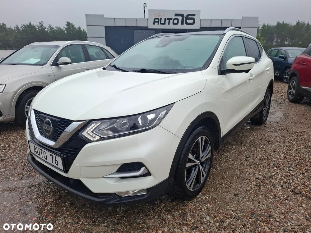Nissan Qashqai - 2