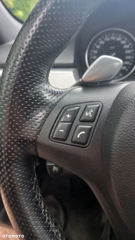BMW Seria 3 335d DPF Edition Exclusive - 14