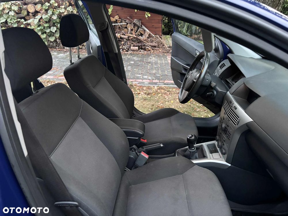 Opel Astra III 1.6 - 7