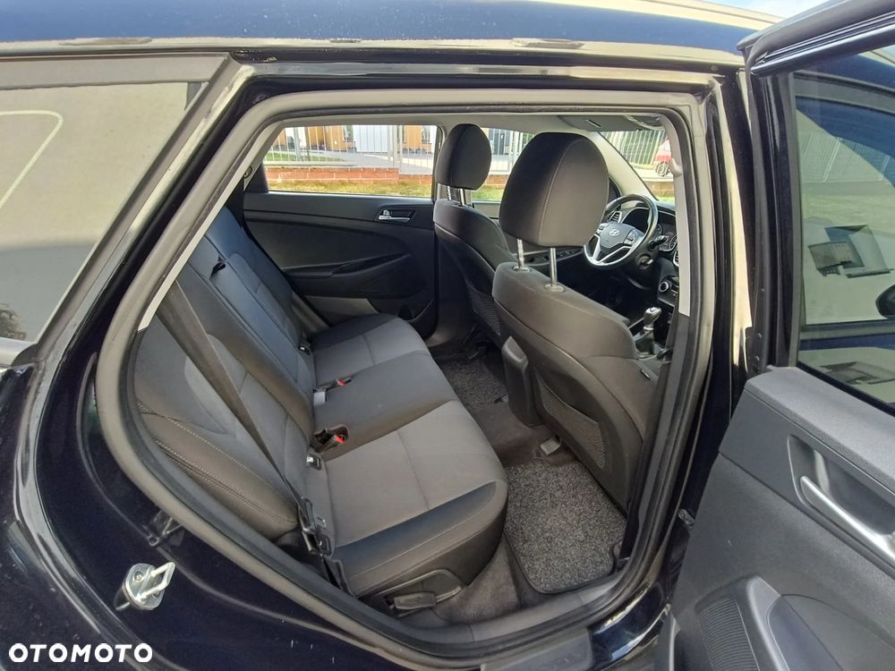 Hyundai Tucson 1.6 GDi 2WD Pure - 8