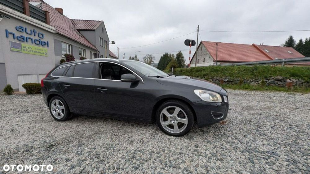 Volvo V60 - 2