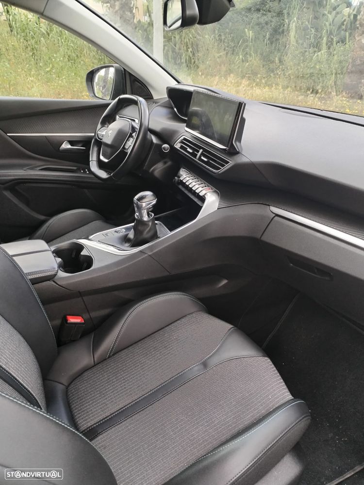 Peugeot 3008 - 5